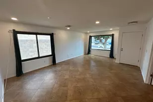 3126 W Zachary Dr, Phoenix, AZ 85027 - Photo 8