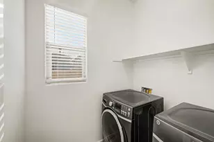 234 W Beverly Ln, Phoenix, AZ 85023 - Photo 22