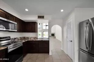 8434 E San Bernardo Dr, Scottsdale, AZ 85258 - Photo 6