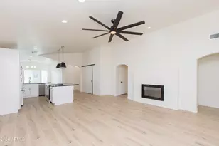 23554 N 73rd Pl, Scottsdale, AZ 85255 - Photo 2