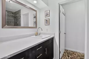 422 W Eva St, Phoenix, AZ 85021 - Photo 22