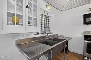 422 W Eva St, Phoenix, AZ 85021 - Photo 8