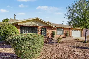 8453 E Rancho Vista Dr, Scottsdale, AZ 85251 - Photo 2