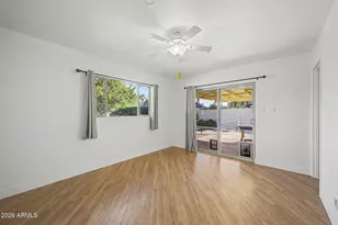 8453 E Rancho Vista Dr, Scottsdale, AZ 85251 - Photo 12