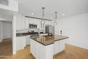 8453 E Rancho Vista Dr, Scottsdale, AZ 85251 - Photo 8
