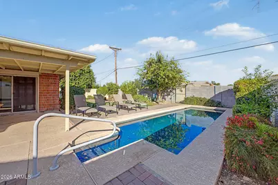 8453 E Rancho Vista Drive, Scottsdale, AZ 85251 - Photo 24