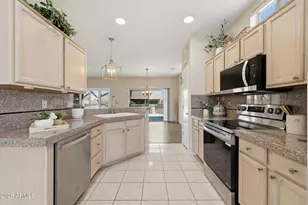 16202 W Tapatio Dr, Surprise, AZ 85374 - Photo 18