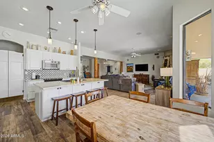 1723 E Dolores Rd, Phoenix, AZ 85086 - Photo 14