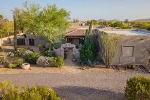 1723 E Dolores Rd, Phoenix, AZ 85086 - Photo 60