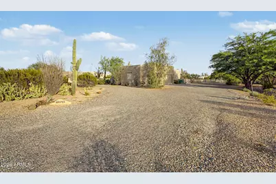 1723 E Dolores Road, Phoenix, AZ 85086 - Photo 58