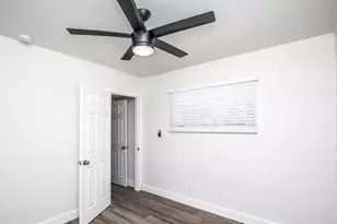 425 N 17th Dr, Phoenix, AZ 85007 - Photo 10