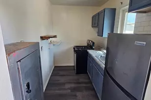 425 N 17th Dr, Phoenix, AZ 85007 - Photo 2