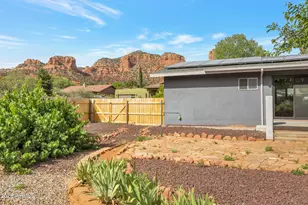 195 Gunsight Hills Dr, Sedona, AZ 86351 - Photo 2