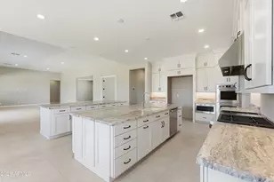 11103 N Julian St, Surprise, AZ 85388 - Photo 6