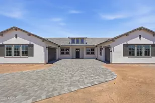 11103 N Julian St, Surprise, AZ 85388 - Photo 1