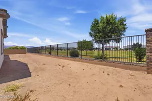 11103 N Julian St, Surprise, AZ 85388 - Photo 10