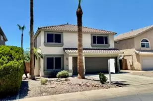 1418 S Portland Ave, Gilbert, AZ 85296 - Photo 2
