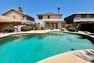 1418 S Portland Ave, Gilbert, AZ 85296 - Photo 8