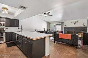 4428 E Pinto Ct, Phoenix, AZ 85044 - Photo 6
