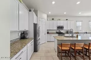 16865 W Electra Ct, Surprise, AZ 85387 - Photo 10