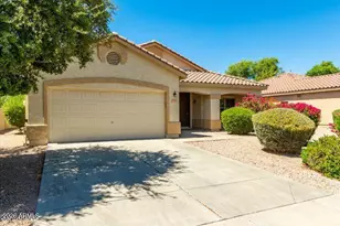 3564 E Santa Fe Ln, Gilbert, AZ 85297 - Photo 2
