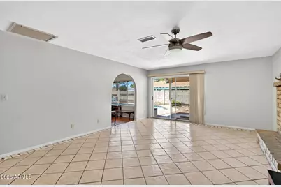 5834 W Mescal Street, Glendale, AZ 85304 - Photo 18