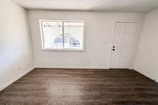 12028 N 41st Dr, Phoenix, AZ 85029 - Photo 6