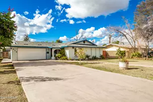 616 N Matlock St, Mesa, AZ 85203 - Photo 1