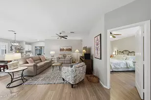 9859 W Salter Dr, Peoria, AZ 85382 - Photo 18