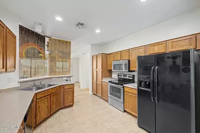 237 S 225th Avenue, Buckeye, AZ 85326 - Photo 10