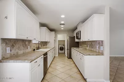 13408 N 33rd Avenue, Phoenix, AZ 85029 - Photo 12