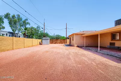13408 N 33rd Avenue, Phoenix, AZ 85029 - Photo 28