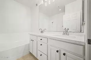2992 N Miller Rd, Scottsdale, AZ 85251 - Photo 18