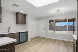 1818 E Monterey Way, Phoenix, AZ 85016 - Photo 8