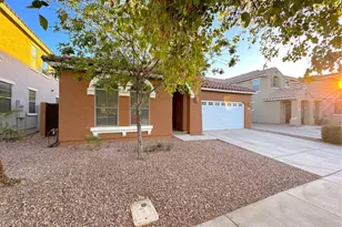 3885 E Melrose St, Gilbert, AZ 85297 - Photo 2
