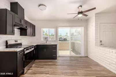 5946 W Rose Lane, Glendale, AZ 85301 - Photo 6