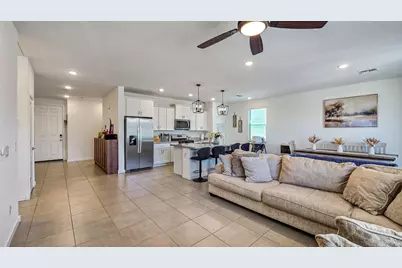 8820 W Agora Lane, Tolleson, AZ 85353 - Photo 6