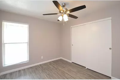 785 N Arrowhead Drive #Apt 2, Chandler, AZ 85224 - Photo 8