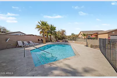 524 W Harwell Road, Phoenix, AZ 85041 - Photo 28