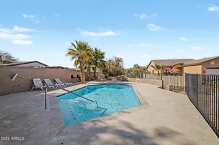 524 W Harwell Rd., Phoenix, AZ 85041 - Photo 28