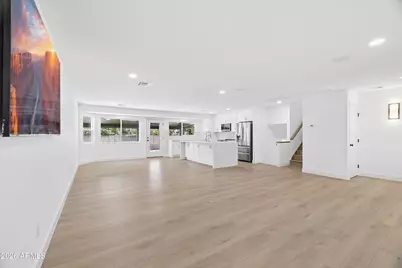 8737 E Valley Vista Drive, Scottsdale, AZ 85250 - Photo 6