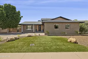 8737 E Valley Vista Dr, Scottsdale, AZ 85250 - Photo 4