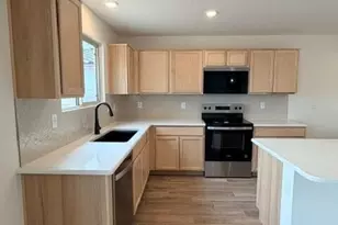 48567 N San Vincent Ln, Gold Canyon, AZ 85118 - Photo 2