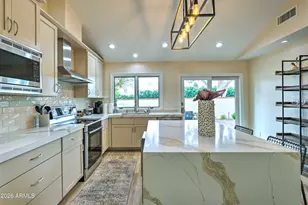 7833 E Foxmore Ln, Scottsdale, AZ 85258 - Photo 4