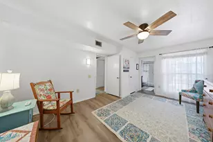 17819 N Del Webb Blvd, Sun City, AZ 85373 - Photo 36