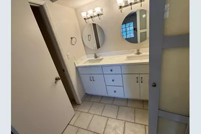 8625 E Belleview Place #1136, Scottsdale, AZ 85257 - Photo 12