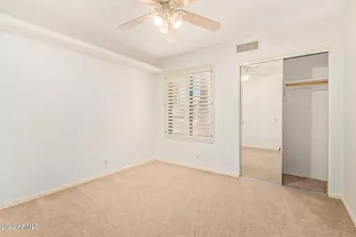9018 E Caribbean Lane, Scottsdale, AZ 85260 - Photo 18