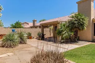 9018 E Caribbean Ln, Scottsdale, AZ 85260 - Photo 30
