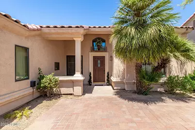 9018 E Caribbean Lane, Scottsdale, AZ 85260 - Photo 2
