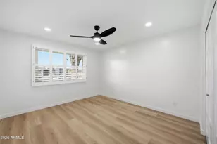 8203 E Vista Dr, Scottsdale, AZ 85250 - Photo 14